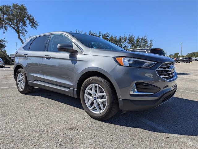 2022 Ford Edge SEL's photo