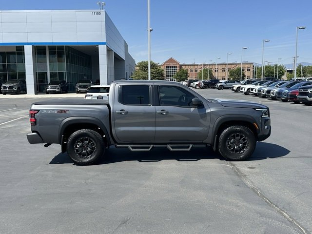 2023 Nissan Frontier PRO-4X photo 12