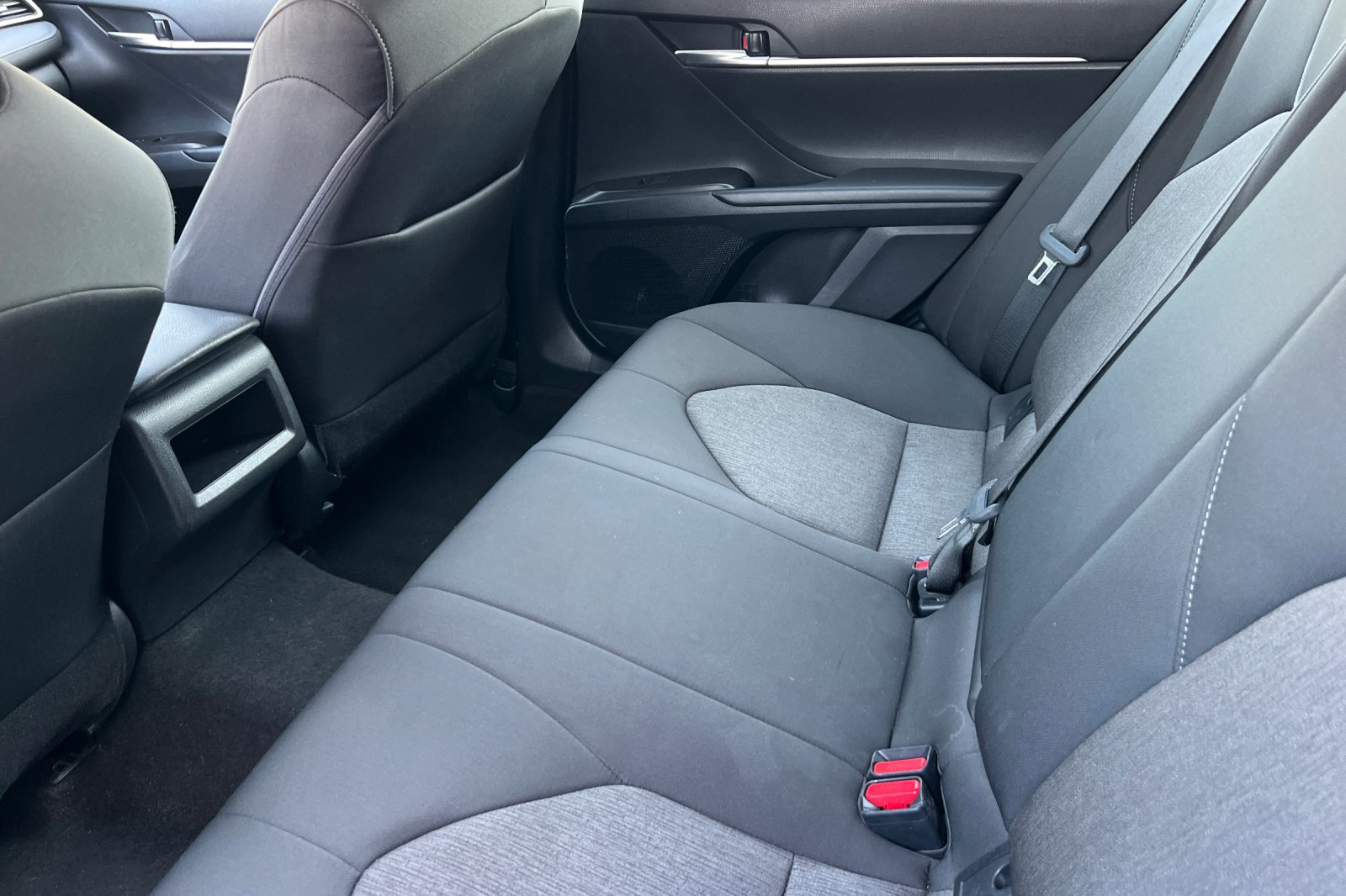 2023 Toyota Camry LE photo 10