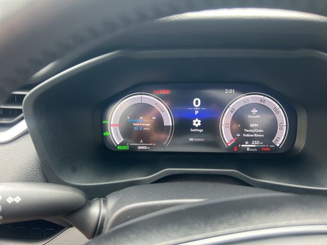 2024 Toyota RAV4 Hybrid XSE photo 12