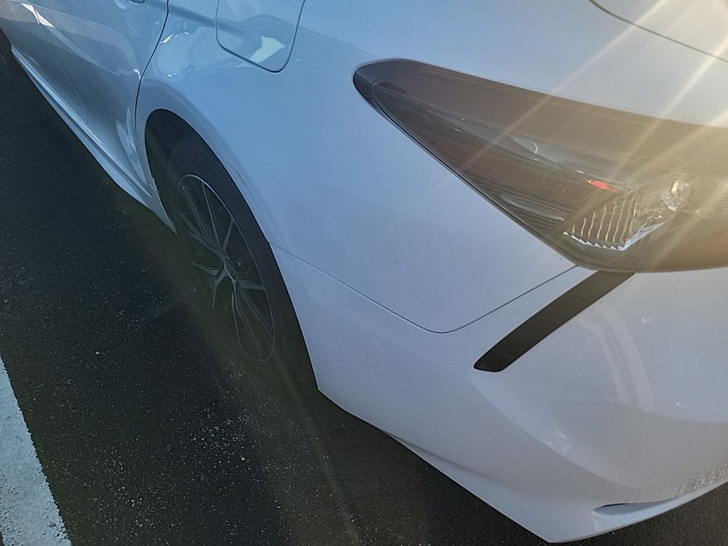 2023 Toyota Camry SE photo 12
