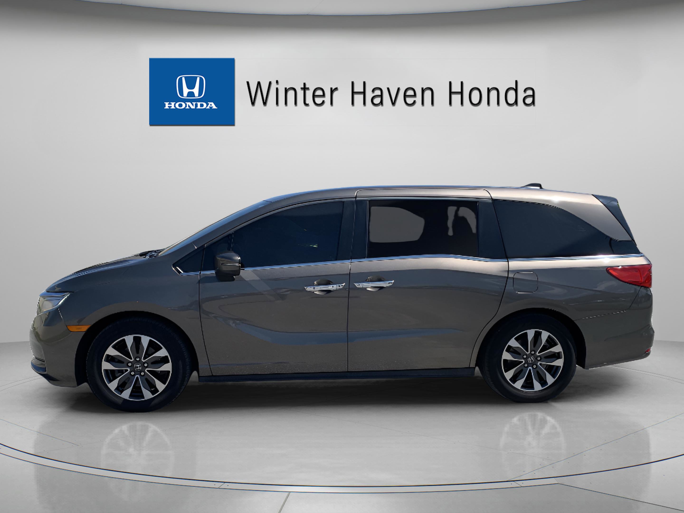 2021 Honda Odyssey EX-L photo 3