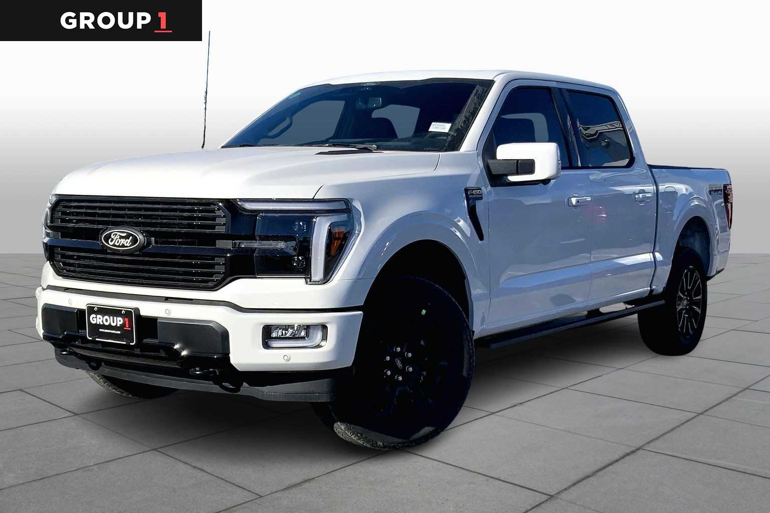 2025 Ford F-150 Platinum's photo