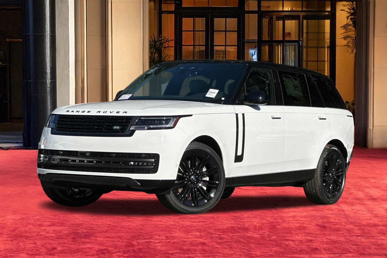 2025 Land Rover Range Rover SE's photo