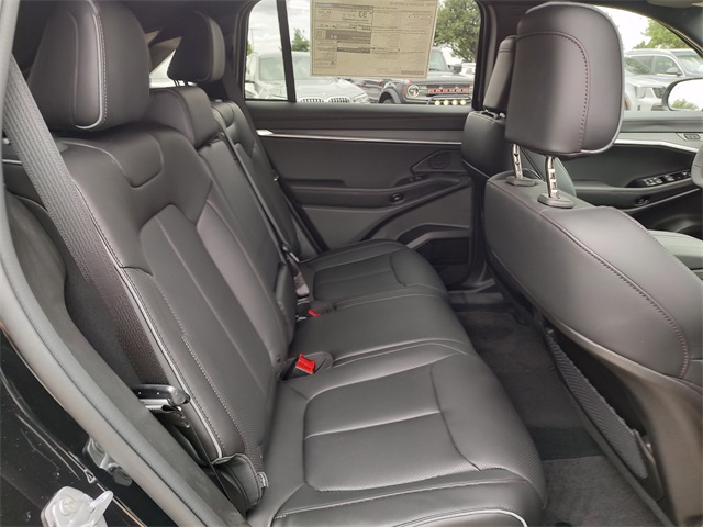 2025 Jeep Wagoneer S Limited photo 28