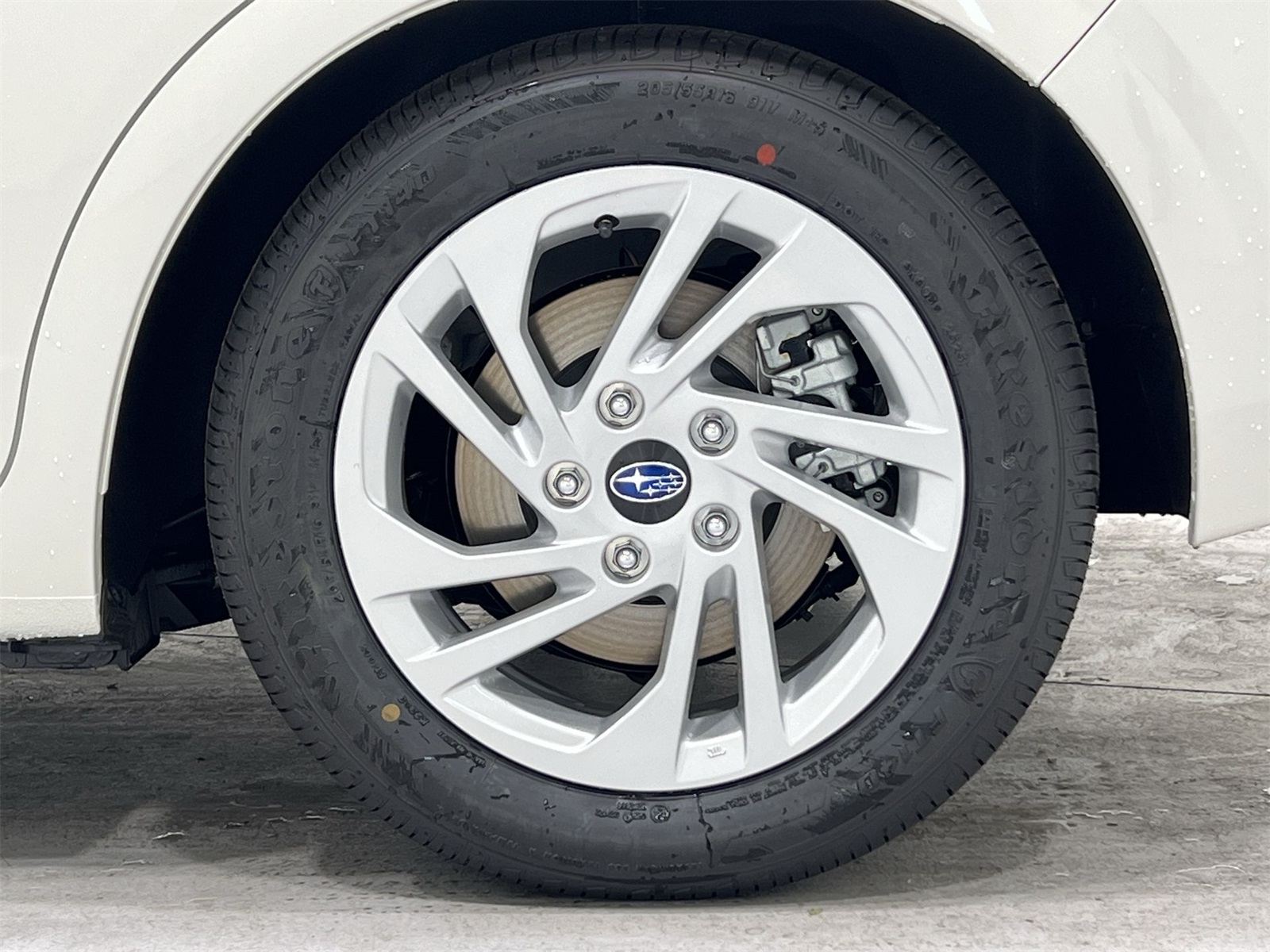 2025 Subaru Impreza Base photo 10
