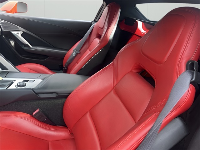2017 Chevrolet Corvette Stingray 1LT photo 11