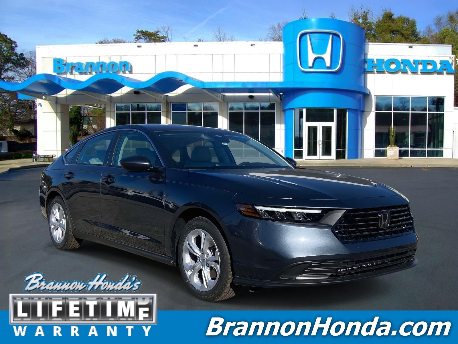 2025 Honda Accord LX's photo