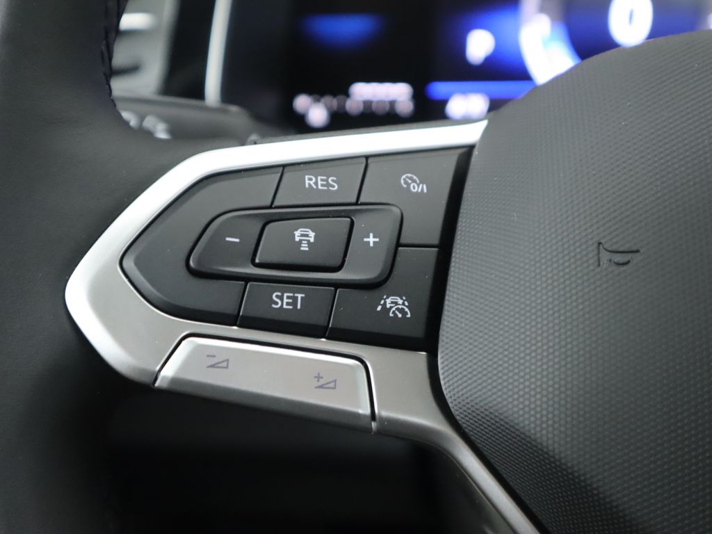 2025 Volkswagen Jetta 1.5T S photo 12