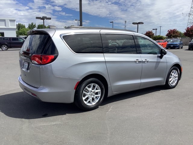 2021 Chrysler Voyager LXi photo 27
