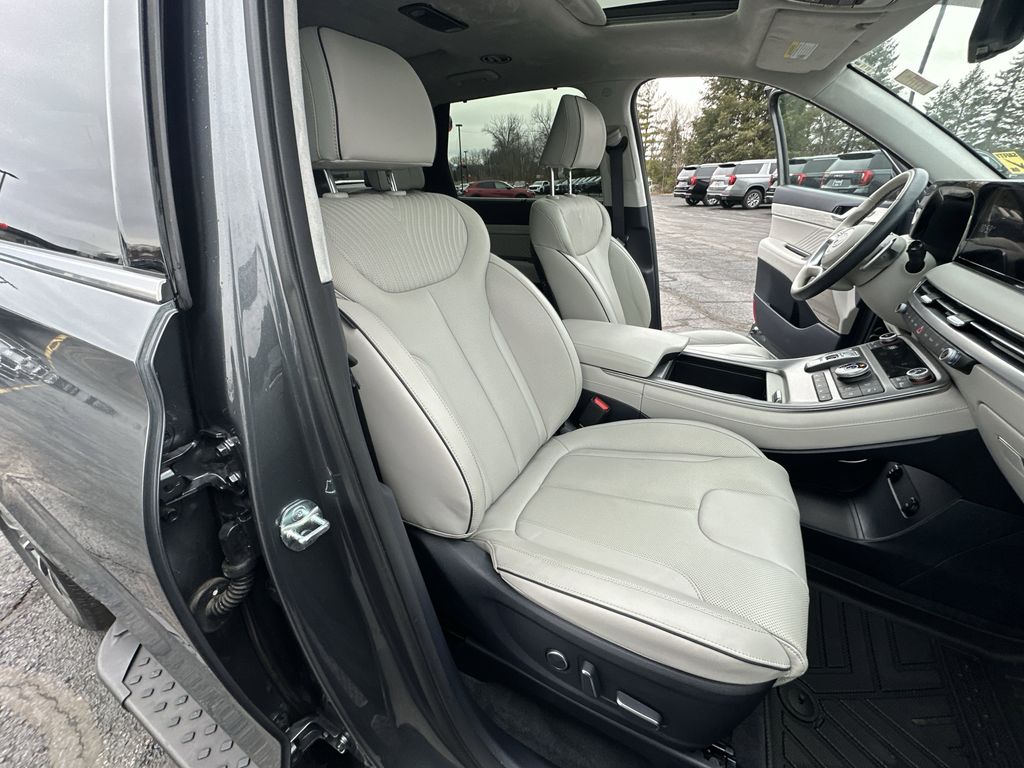 2025 HYUNDAI PALISADE - Image 24