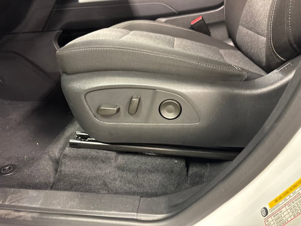 2025 Gmc Acadia Elevation photo 20