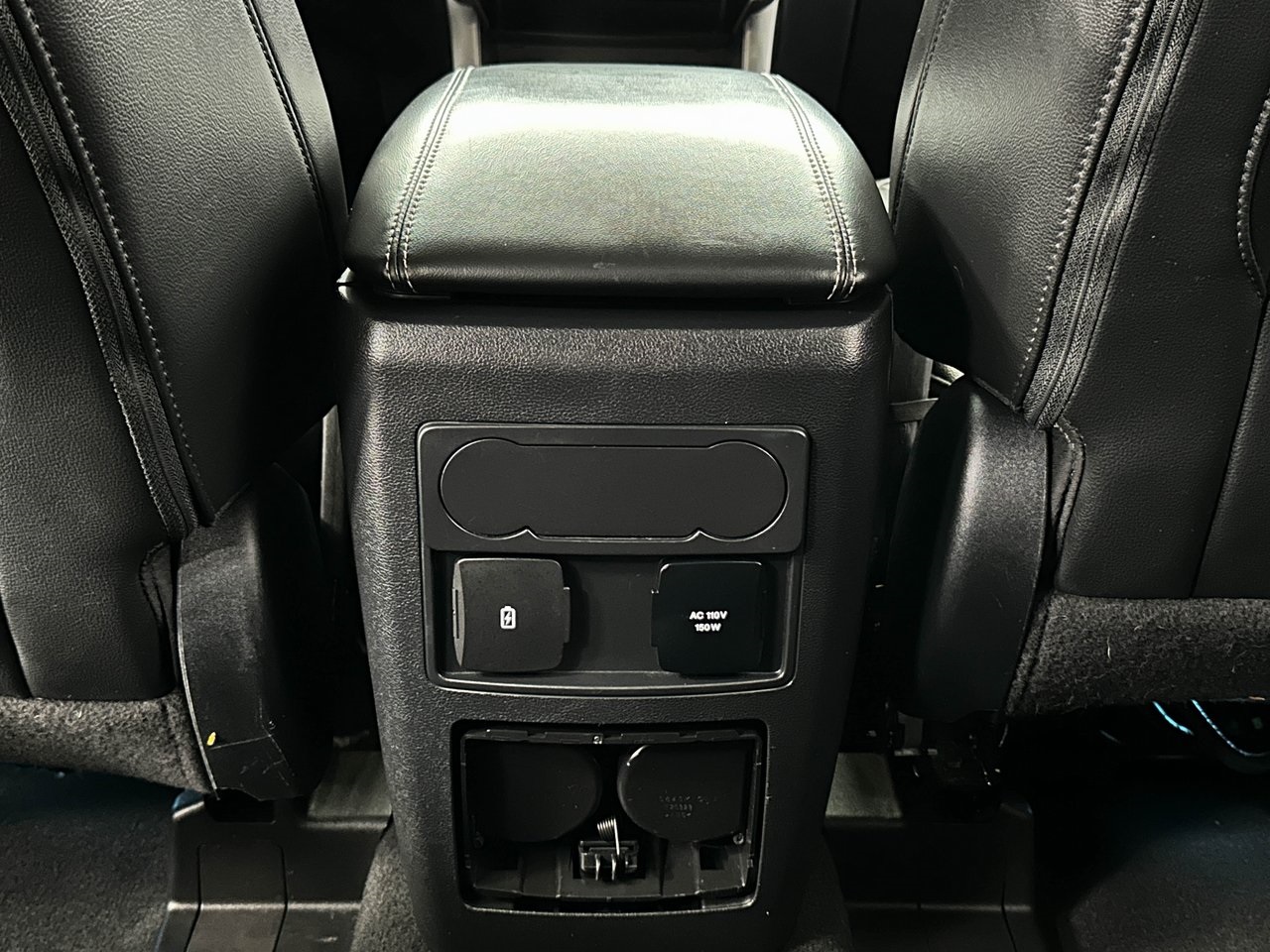 2022 Ford Explorer Limited photo 15