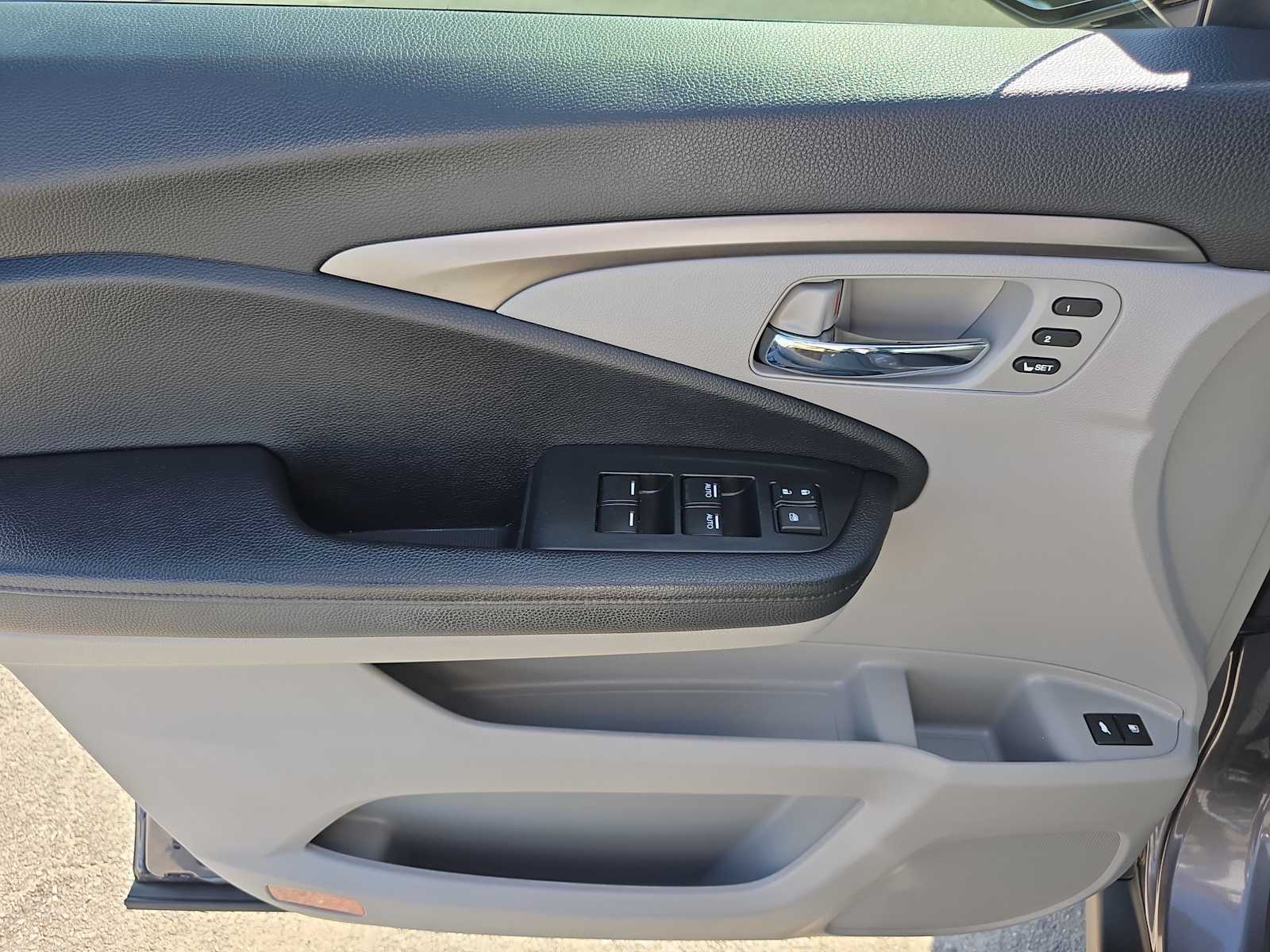2022 Honda Pilot EX-L photo 26