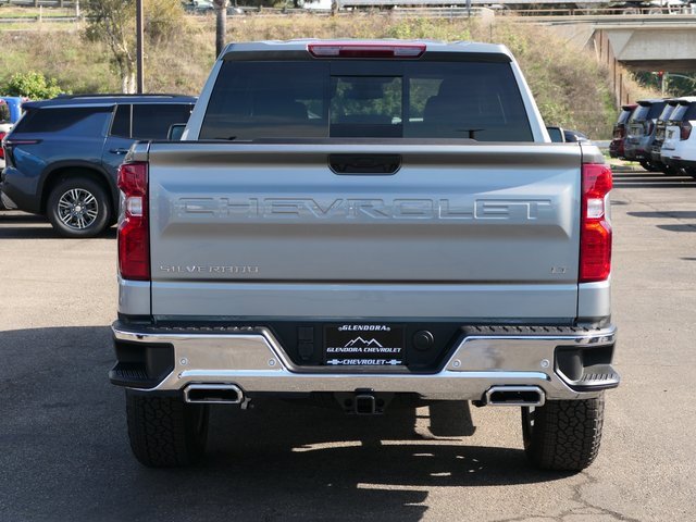 2026 Chevrolet Silverado 1500 LT photo 4