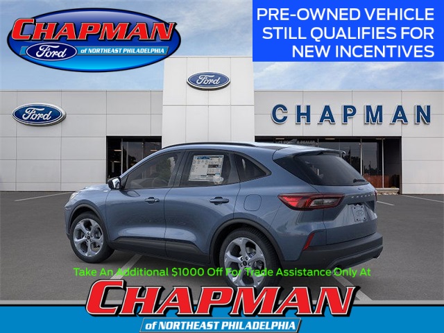 2025 Ford Escape ST-Line photo 4