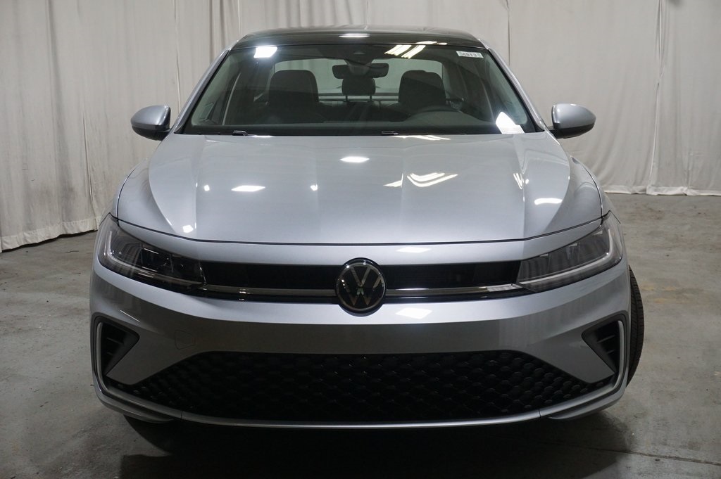 2025 Volkswagen Jetta 1.5T SE photo 4