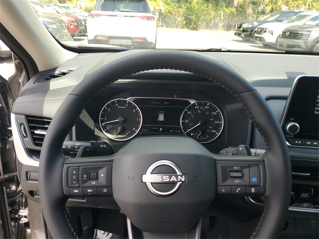 2026 Nissan Rogue SV photo 13