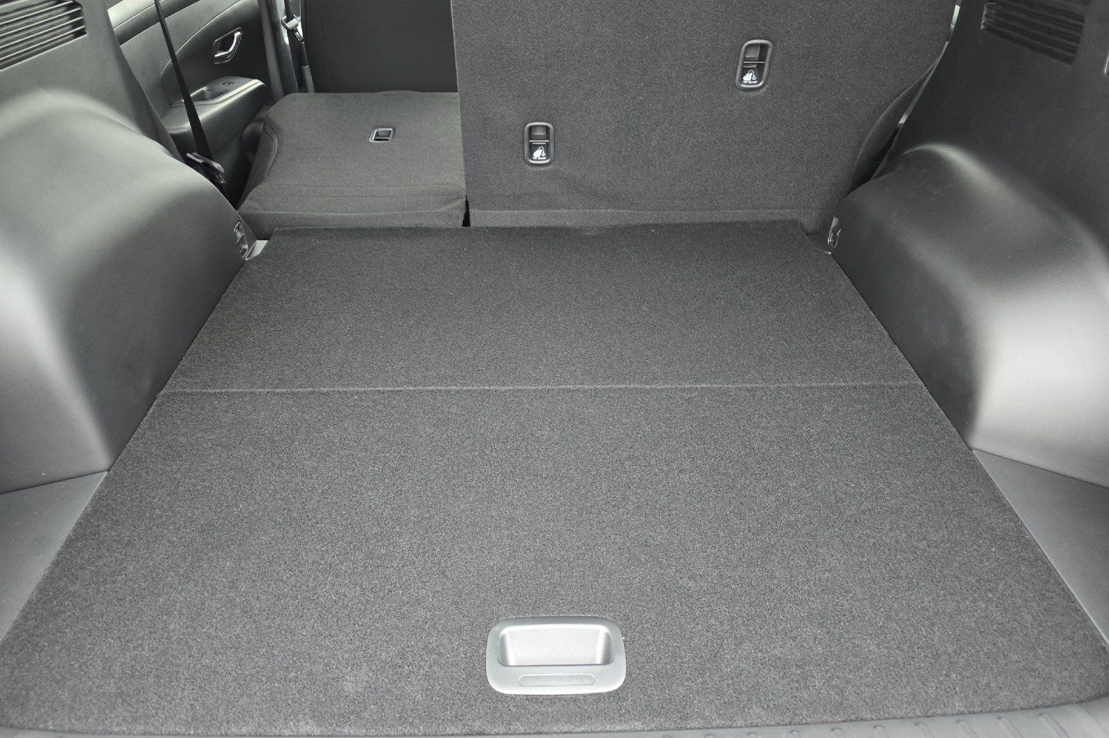 2025 Hyundai Tucson SE photo 14