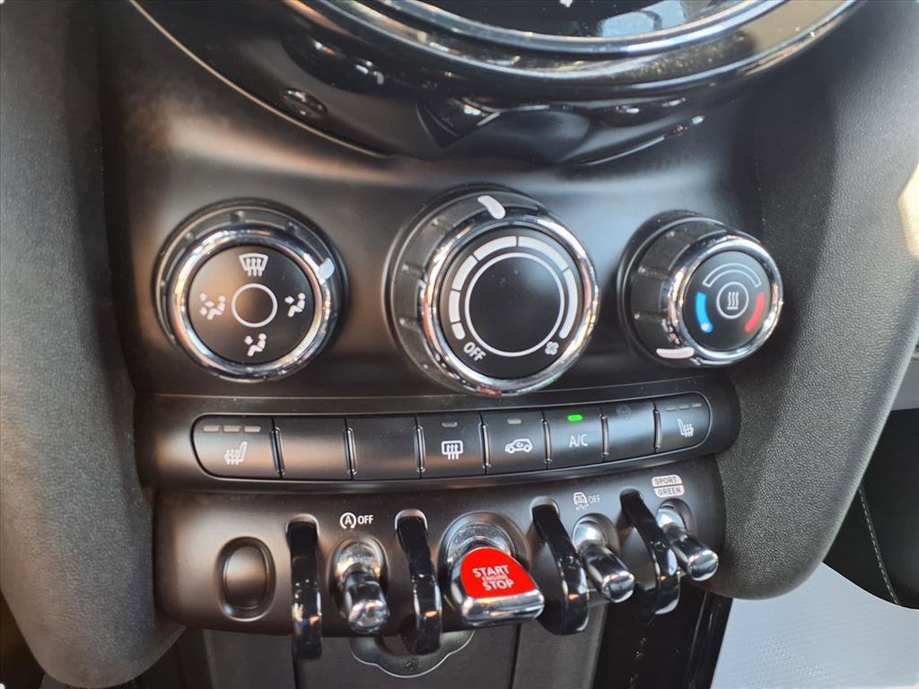 2022 Mini Cooper Convertible S photo 18