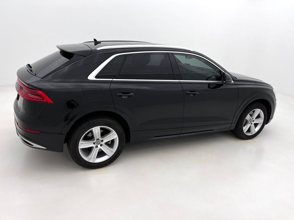 2019 Audi Q8 Premium photo 9