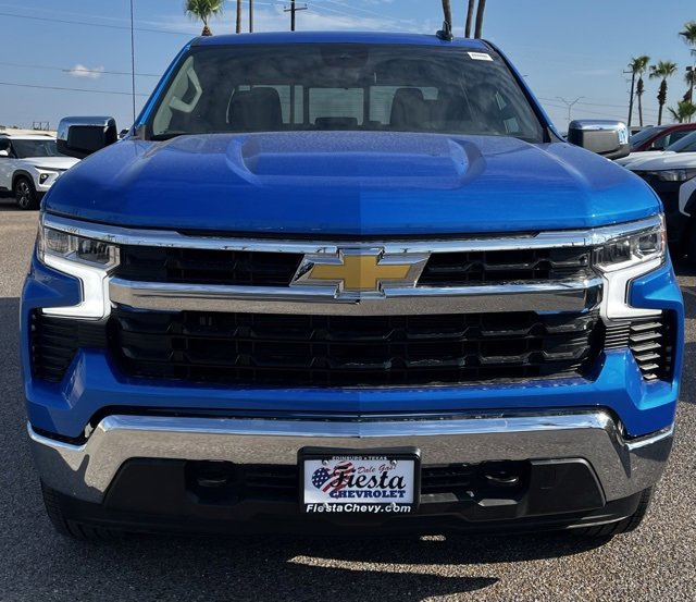 2026 Chevrolet Silverado 1500 LT photo 2
