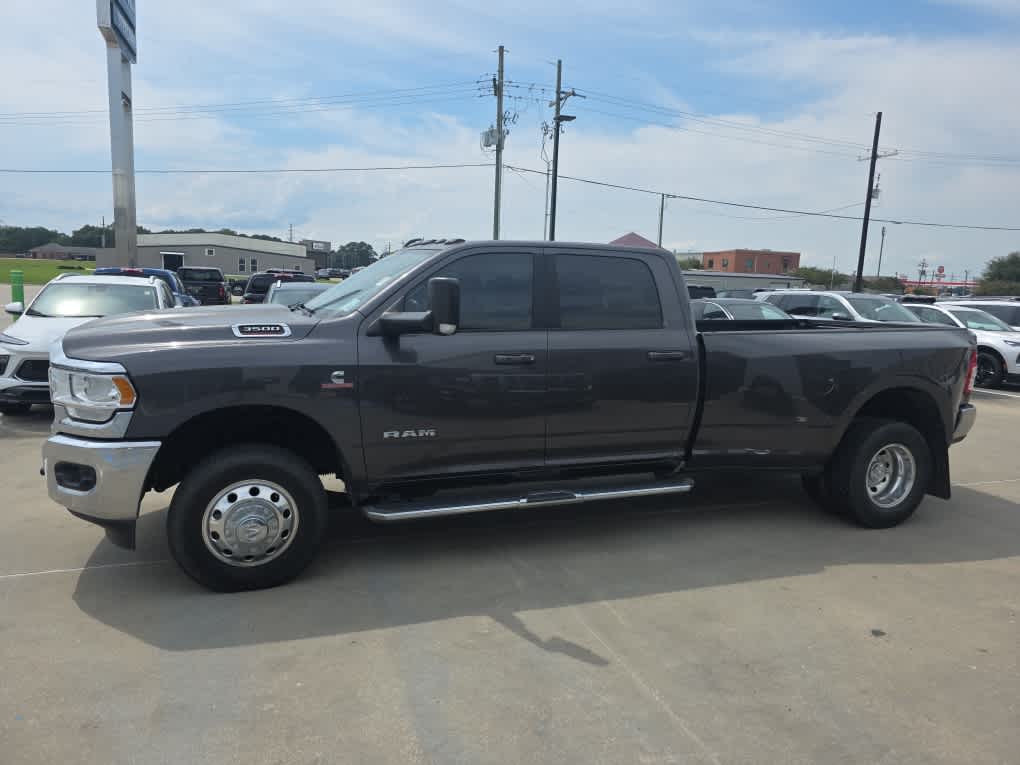 2022 Ram 3500 Big Horn photo 3