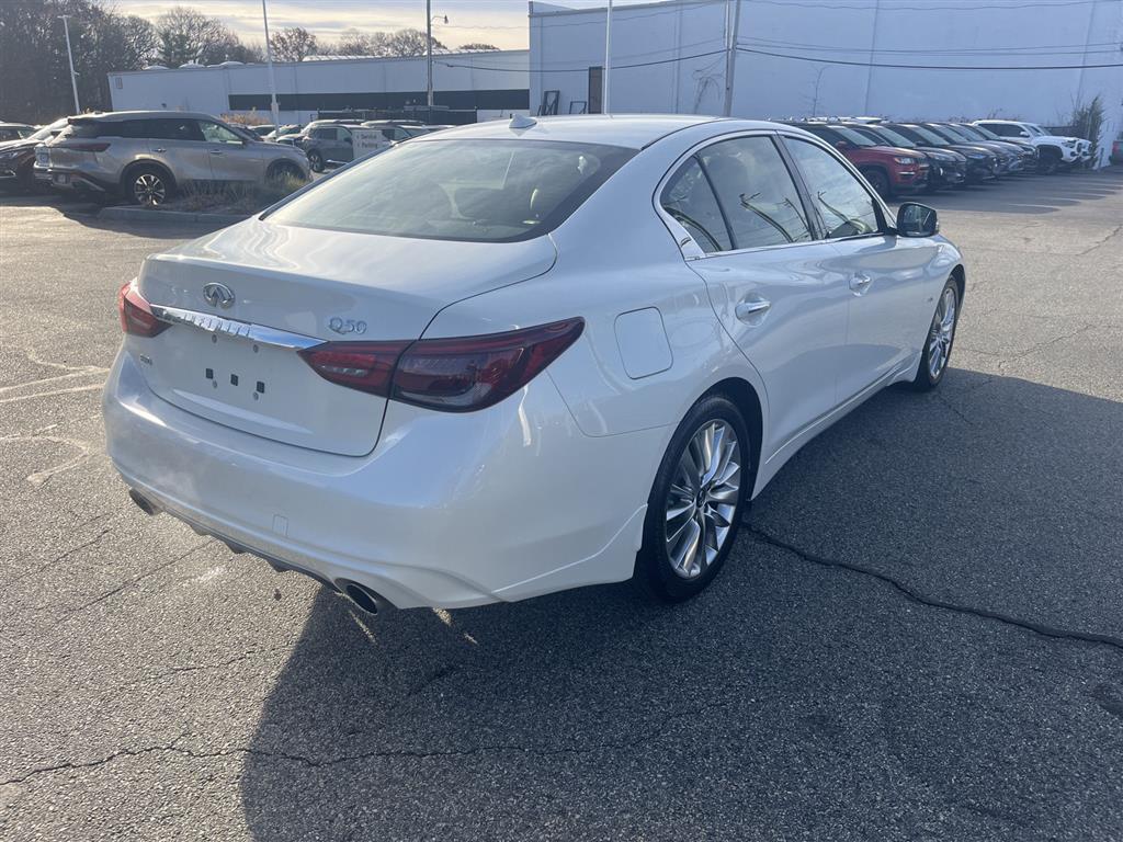 2019 Infiniti Q50 3.0t LUXE photo 4