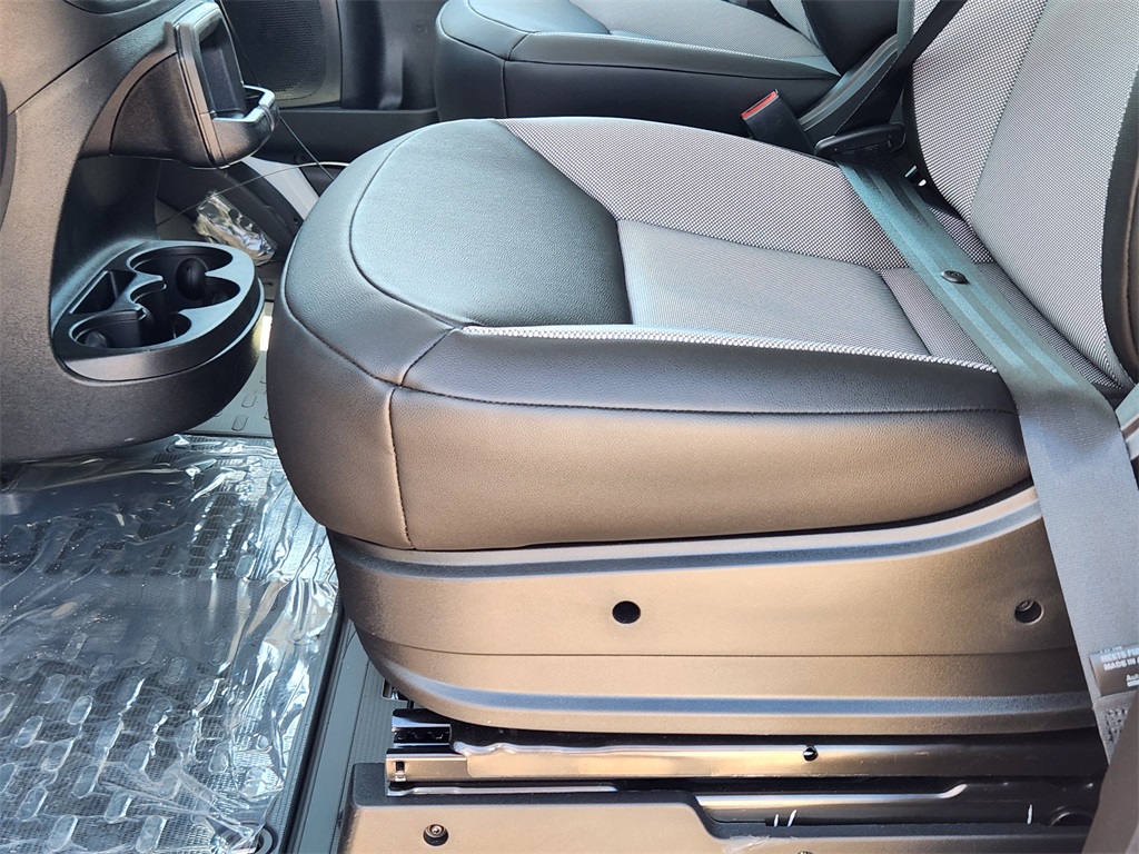 2025 Ram ProMaster 2500 photo 16