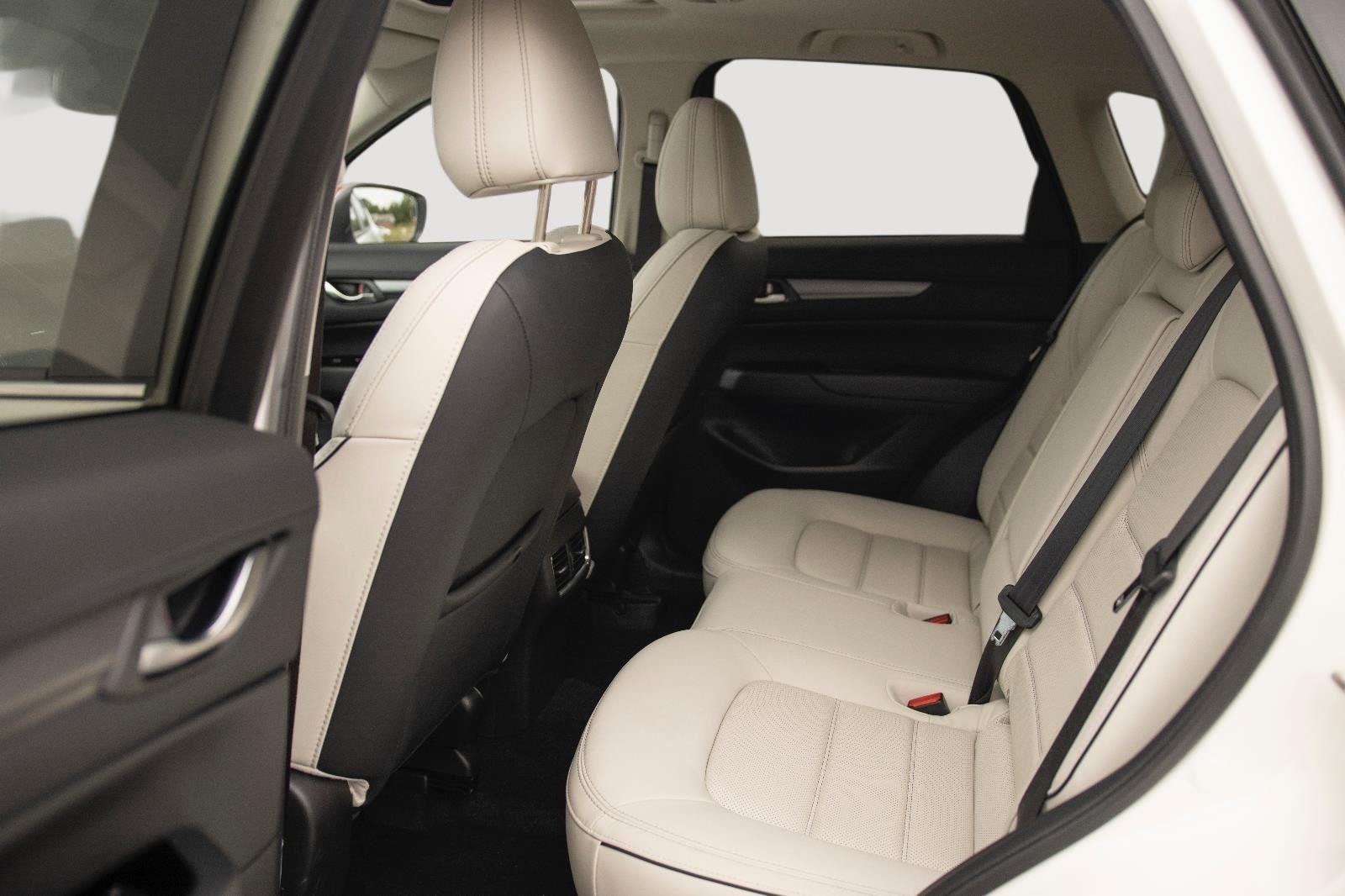 2025 Mazda CX-5 2.5 S Preferred photo 11