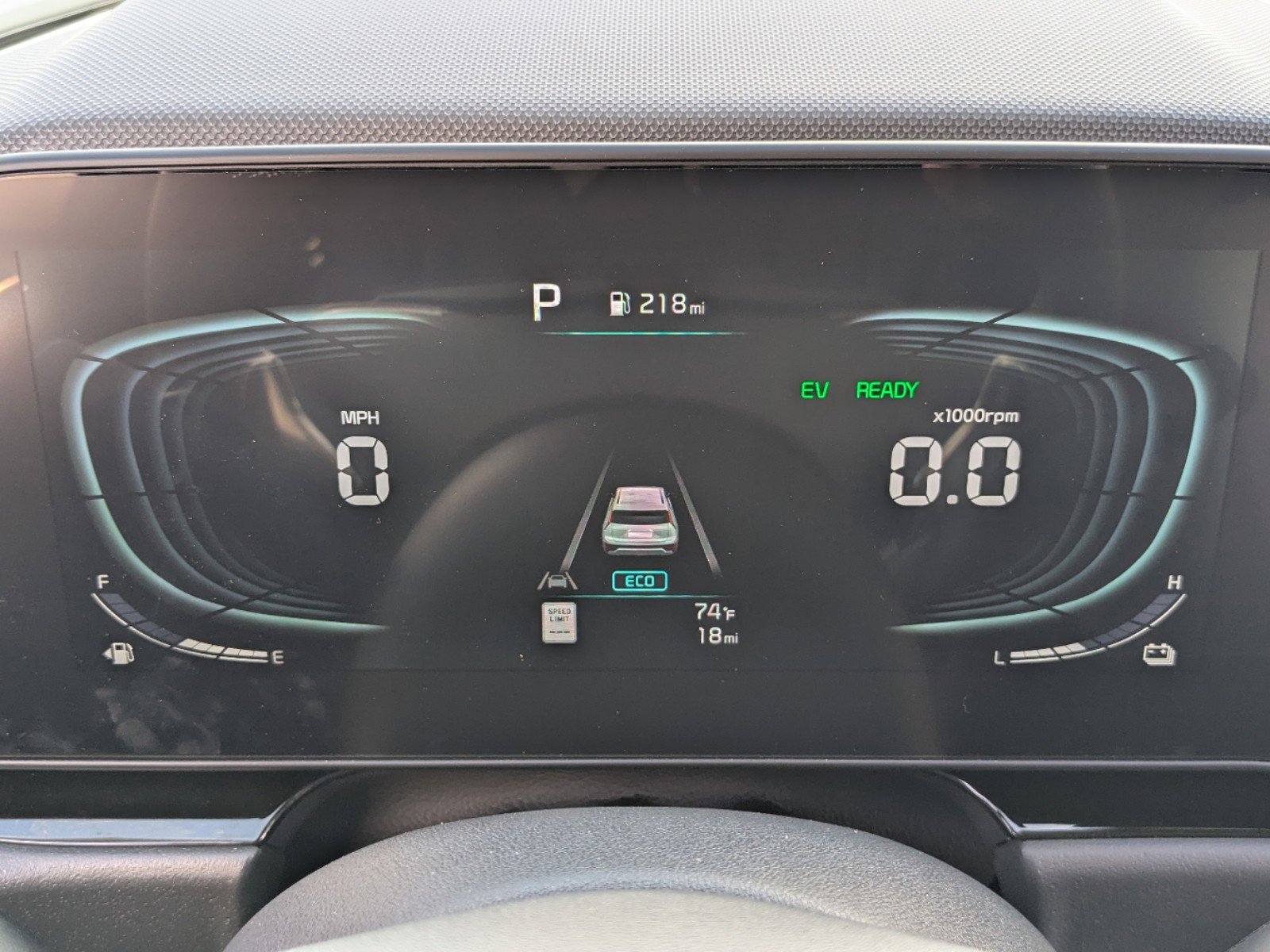 2025 Kia Niro EX photo 25