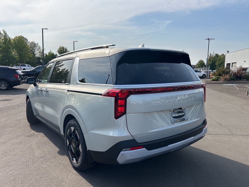 2026 Kia Carnival EX photo 2