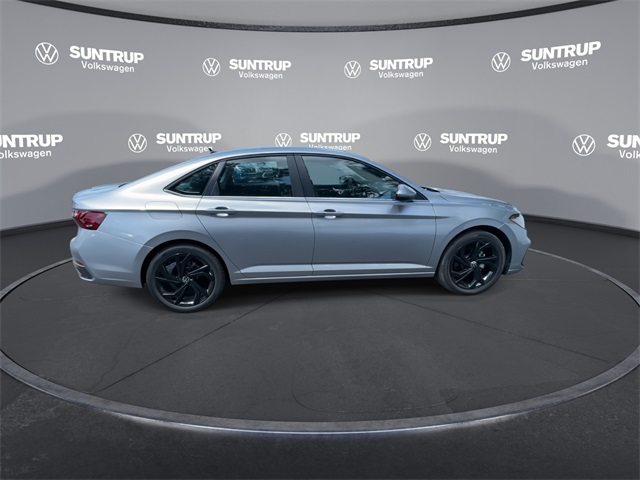 2025 Volkswagen Jetta 1.5T SE photo 19
