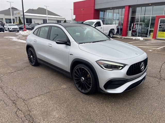 2023 Mercedes Benz GLA AMG 35 4MATIC photo 4