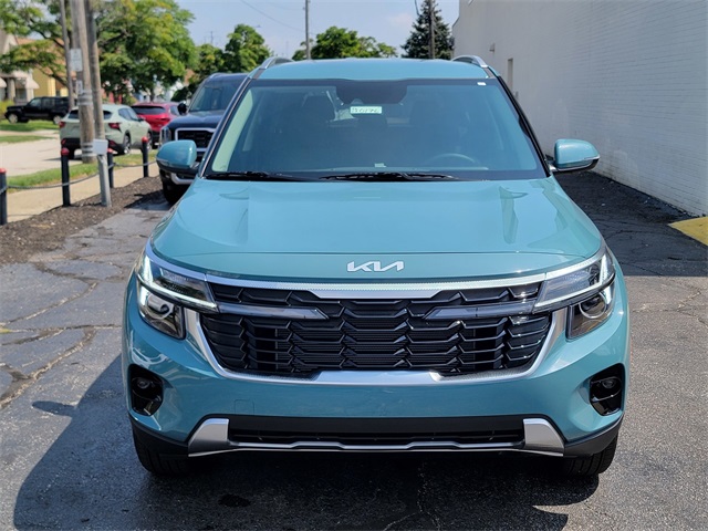 2026 Kia Seltos EX photo 9