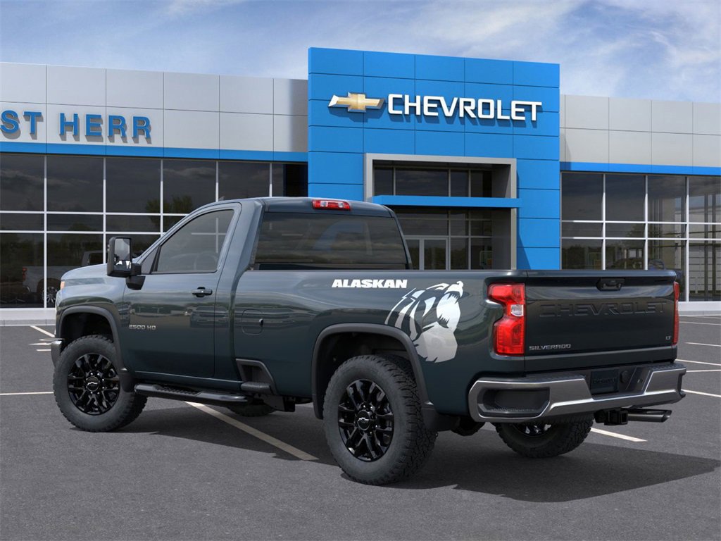 2026 Chevrolet Silverado 2500HD LT photo 3