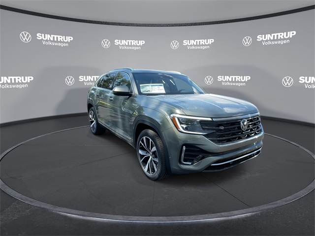 2026 Volkswagen Atlas Cross Sport SEL SE Premium R-Line photo 2