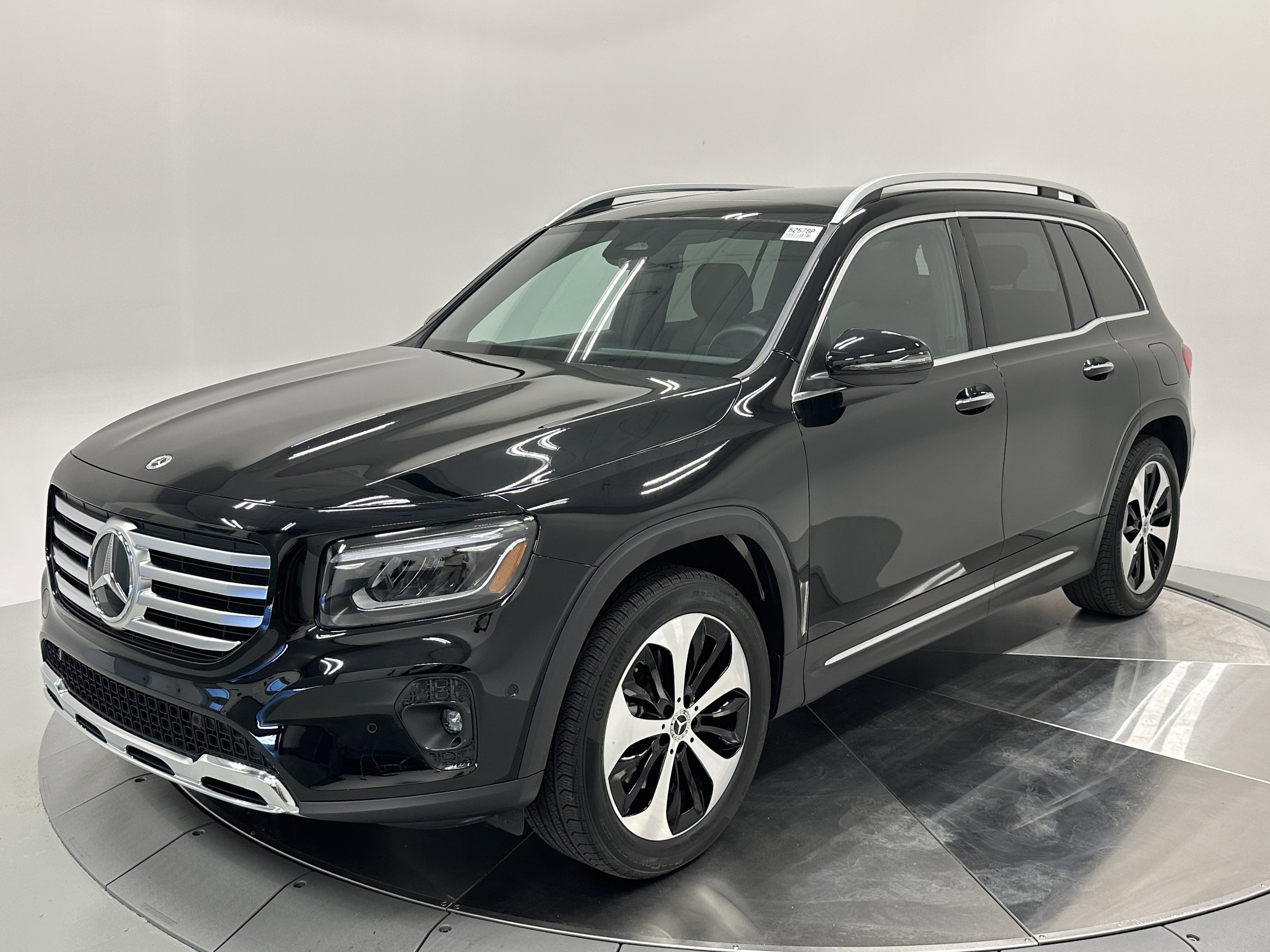2024 Mercedes Benz GLB 250 4MATIC photo 3
