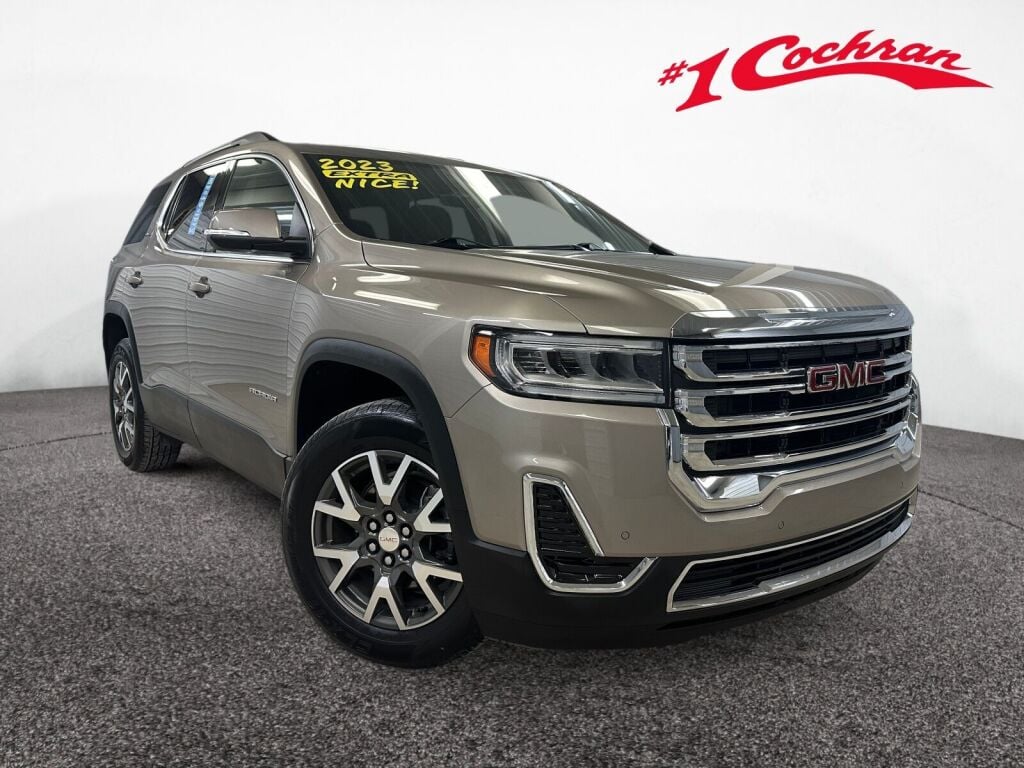 2023 GMC Acadia SLE's photo