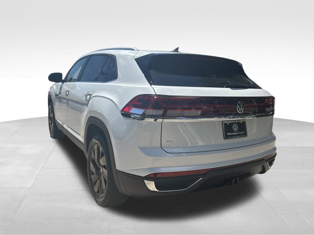 2026 Volkswagen Atlas Cross Sport SE Technology photo 4