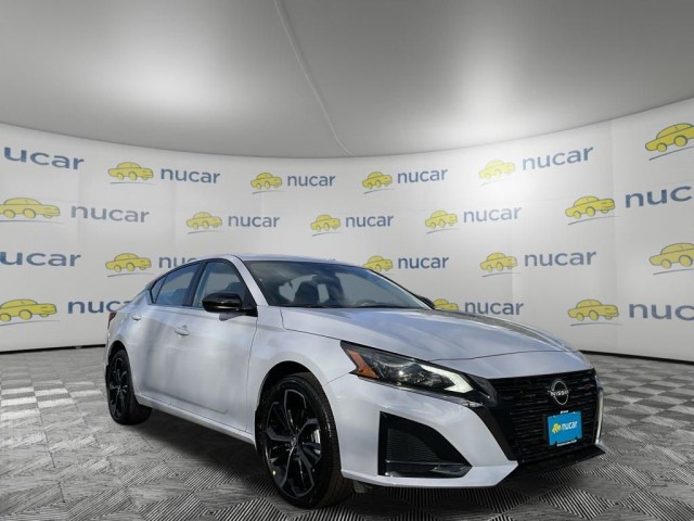 New 2025 Nissan Altima 2.5 SR