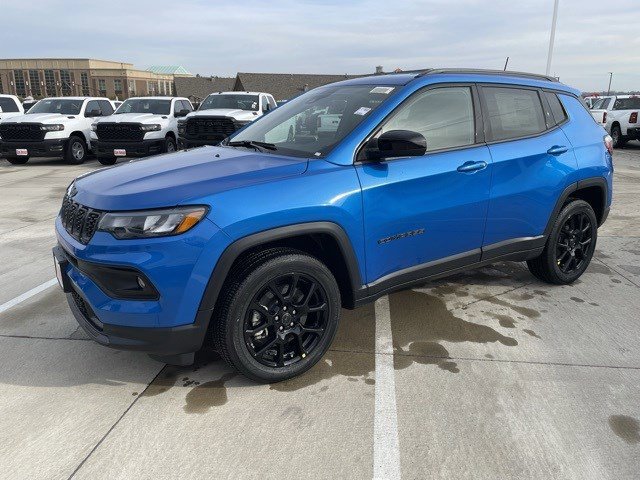 2026 Jeep Compass Altitude's photo
