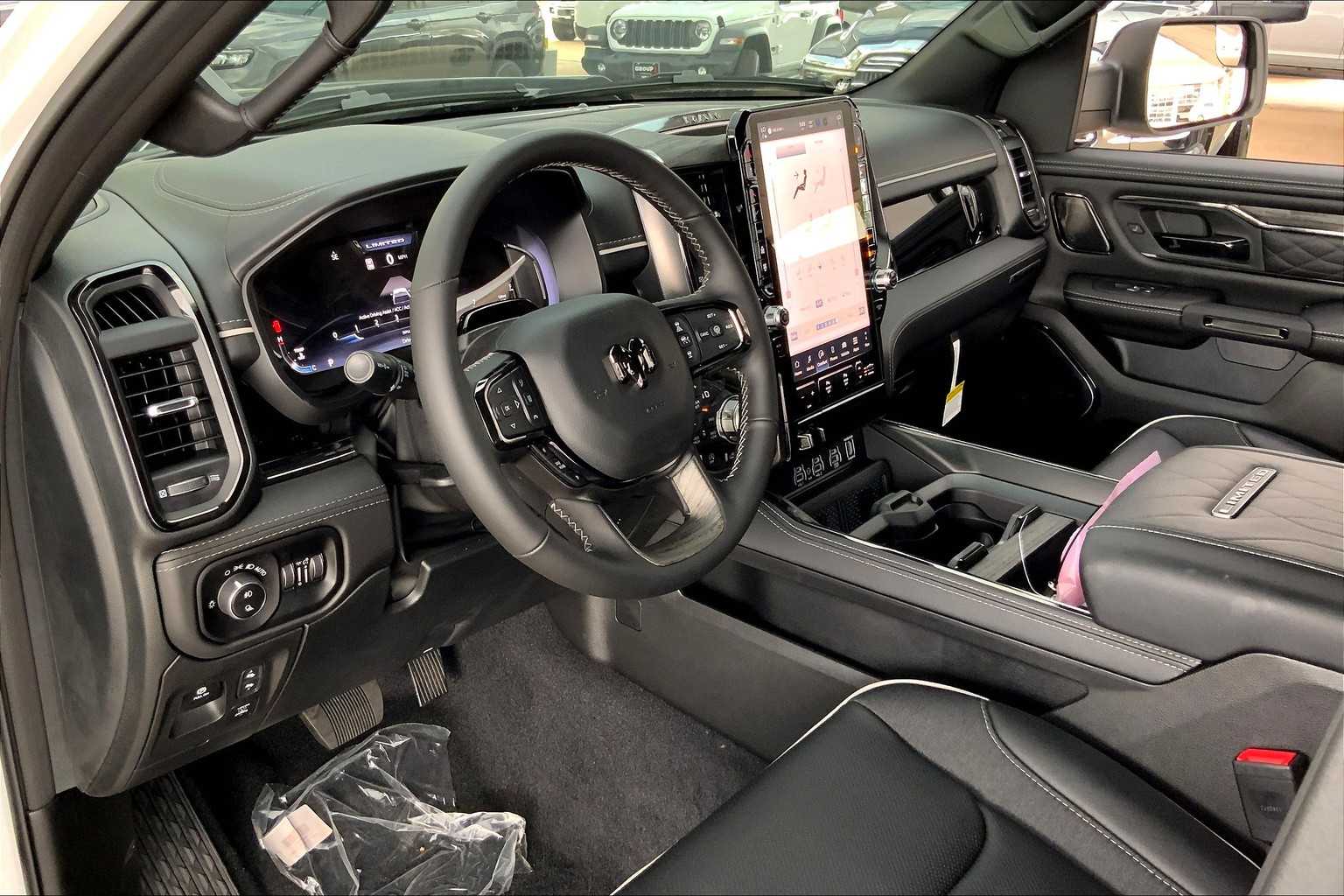 2026 Ram 1500 Limited photo 8