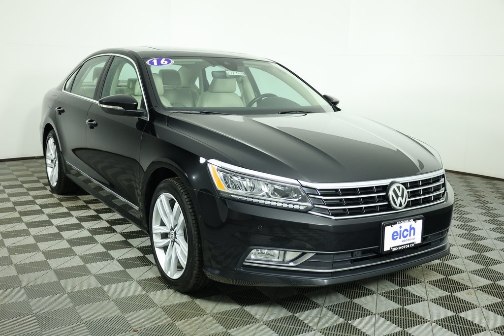 2016 Volkswagen Passat SEL Premium