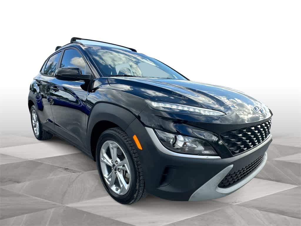 2023 Hyundai Kona SEL photo 2