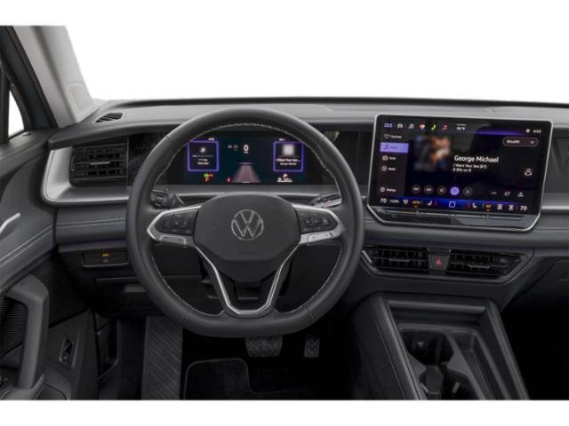 2025 Volkswagen Tiguan SE photo 9