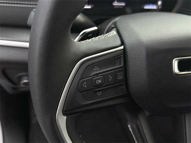 2024 Jeep Grand Cherokee Altitude photo 24
