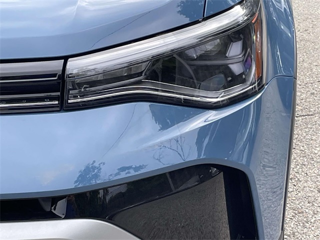 2025 Volkswagen Taos S photo 9