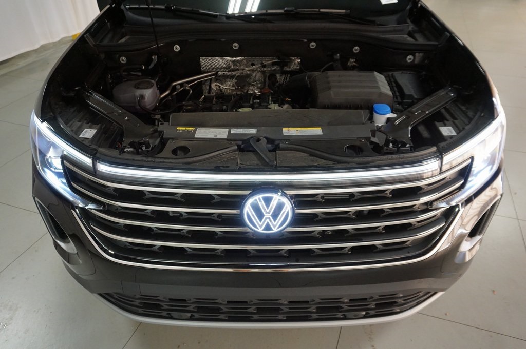 2025 Volkswagen Atlas SE Technology photo 31