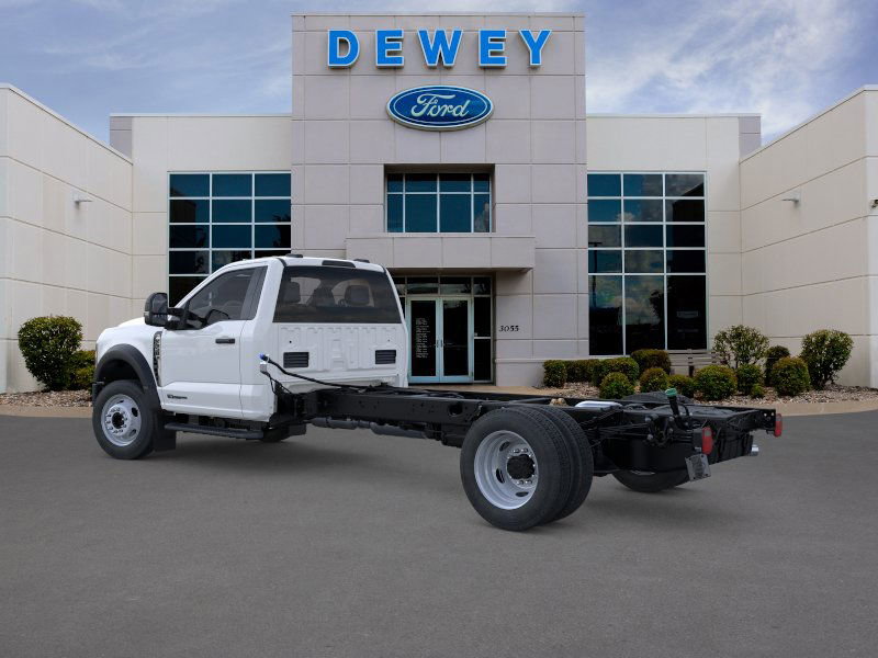2025 Ford F-550 XL photo 4